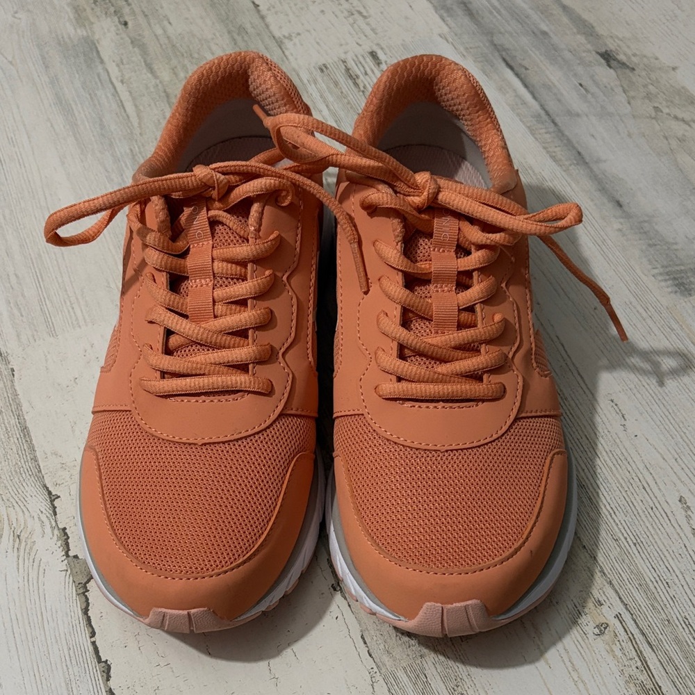 Vionic Paige Lace Up Walking Shoes in Canyon Sunset Size 9 - Picture 2 of 10